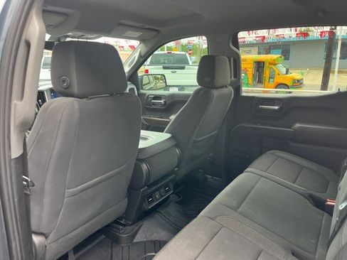 Used 2020 Chevrolet Silverado 1500 LT w/ Texas Edition AWD/4WD image 25