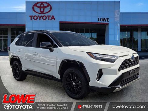 Used 2022 Toyota RAV4 XSE w/ XSE Grade Weather Package AWD/4WD image 1