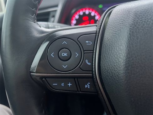 Used 2022 Toyota Camry XSE image 24