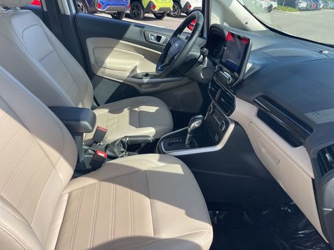 Used 2020 Ford EcoSport Titanium FWD image 39