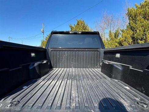 Used 2024 Toyota Tacoma TRD Off-Road image 41