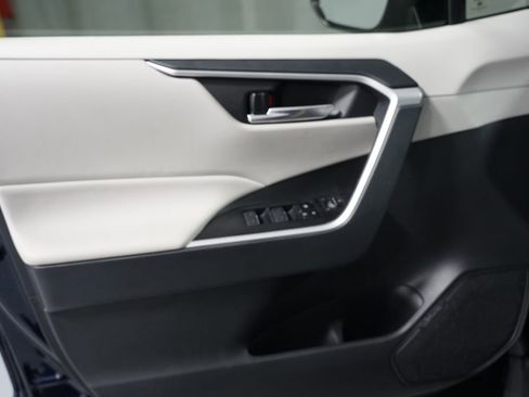 Certified 2024 Toyota RAV4 XLE Premium image 30