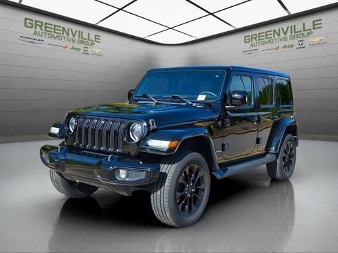 Used 2023 Jeep Wrangler High Altitude image 2