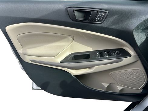 Used 2022 Ford EcoSport S image 17