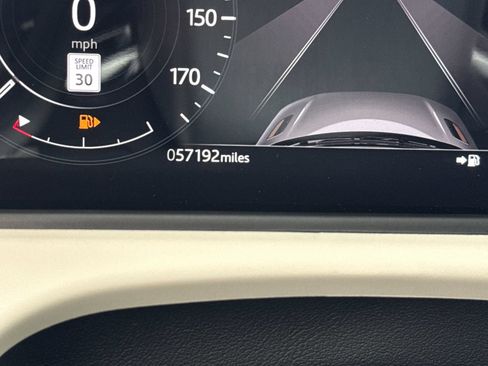 Used 2021 Land Rover Range Rover Velar R-Dynamic S AWD/4WD image 23
