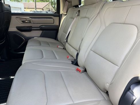 Used 2019 RAM 1500 Limited w/ Advanced Safety Group AWD/4WD image 13