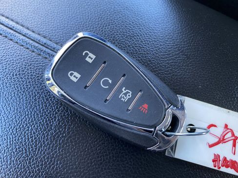 Used 2024 Chevrolet Malibu LT image 35