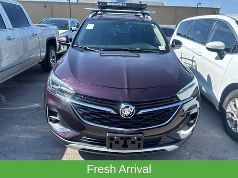 Used 2021 Buick Encore GX Essence w/ Experience Buick Package FWD image 2