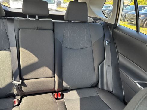 Used 2025 Toyota RAV4 XLE image 37