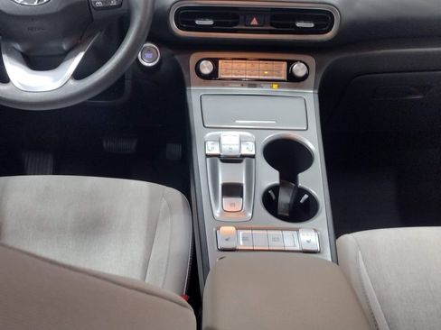 Certified 2023 Hyundai Kona SE w/ Cargo Package image 34