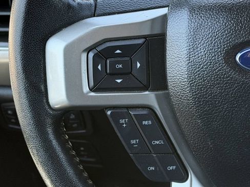 Used 2020 Ford F150 Lariat AWD/4WD image 14