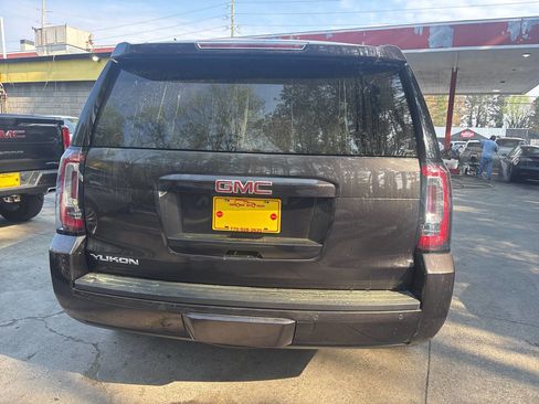 Used 2016 GMC Yukon SLT w/ Open Road Package image 7