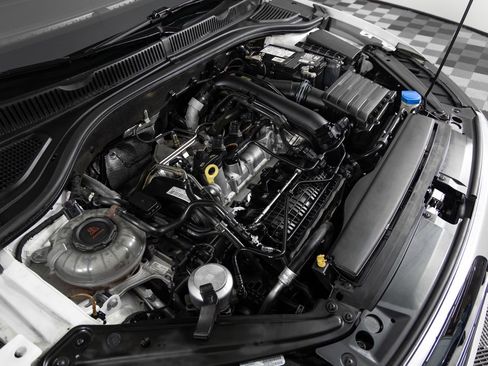 Used 2021 Volkswagen Jetta S w/ Driver Assistance Package image 39