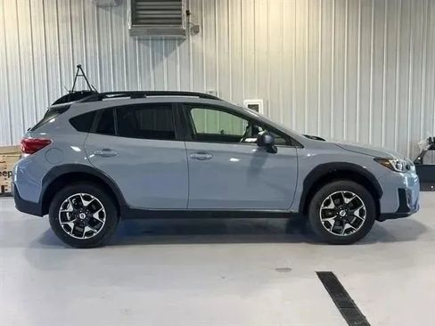 Used 2019 Subaru Crosstrek 2.0i AWD/4WD image 2
