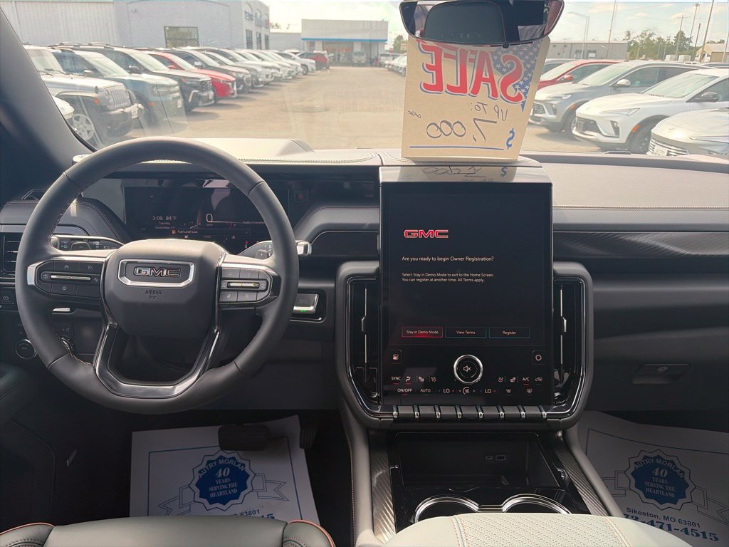 New 2026 GMC Yukon AT4 w/ AT4 Premium Package AWD/4WD image 14