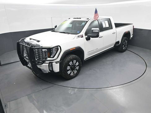 Used 2024 GMC Sierra 3500 Denali w/ Denali Reserve Package AWD/4WD image 31
