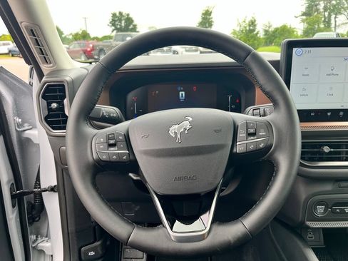 New 2026 Ford Bronco Sport Outer Banks w/ Outer Banks Tech Package+ AWD/4WD image 13