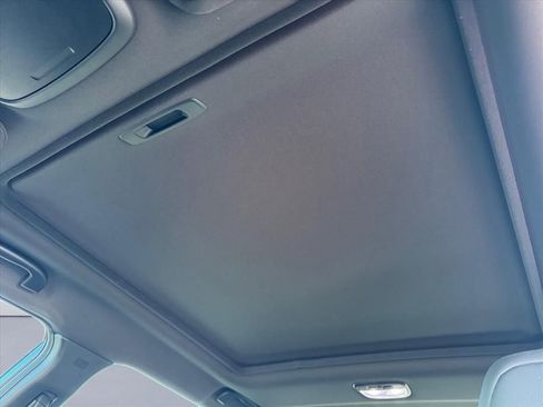 Used 2025 Subaru Forester Touring image 15