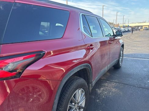 Used 2024 Chevrolet Traverse LT w/ LPO, Floor Liner Package image 6