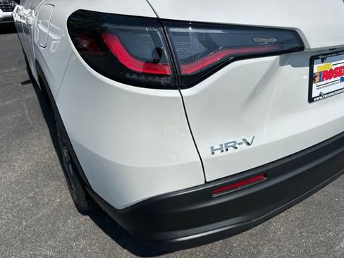 New 2026 Honda HR-V LX image 31