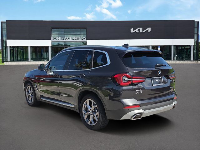 Used 2022 BMW X3 sDrive30i w/ Premium Package RWD image 3