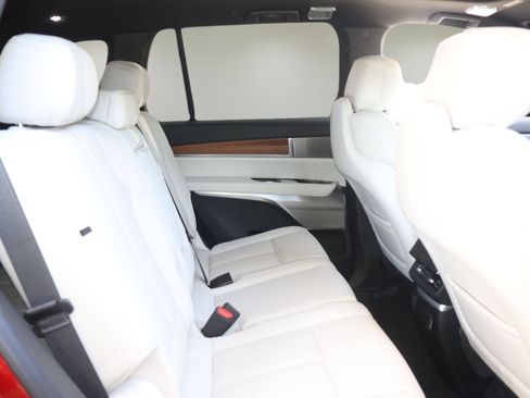 New 2026 Cadillac Vistiq Luxury AWD/4WD image 18