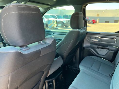 Used 2021 RAM 1500 Big Horn w/ Level 1 Safety Group AWD/4WD image 20