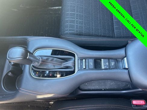 Certified 2024 Honda HR-V Sport image 23