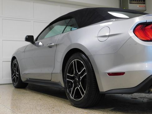 Used 2020 Ford Mustang Premium image 84