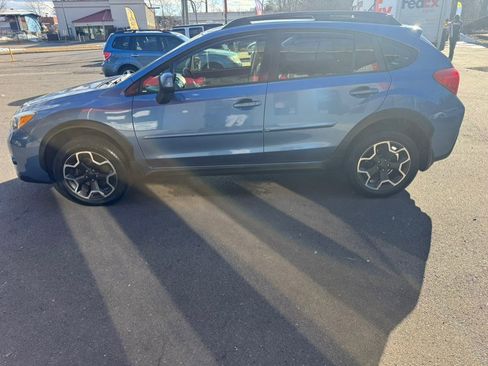 Used 2014 Subaru Crosstrek 2.0i Premium image 3