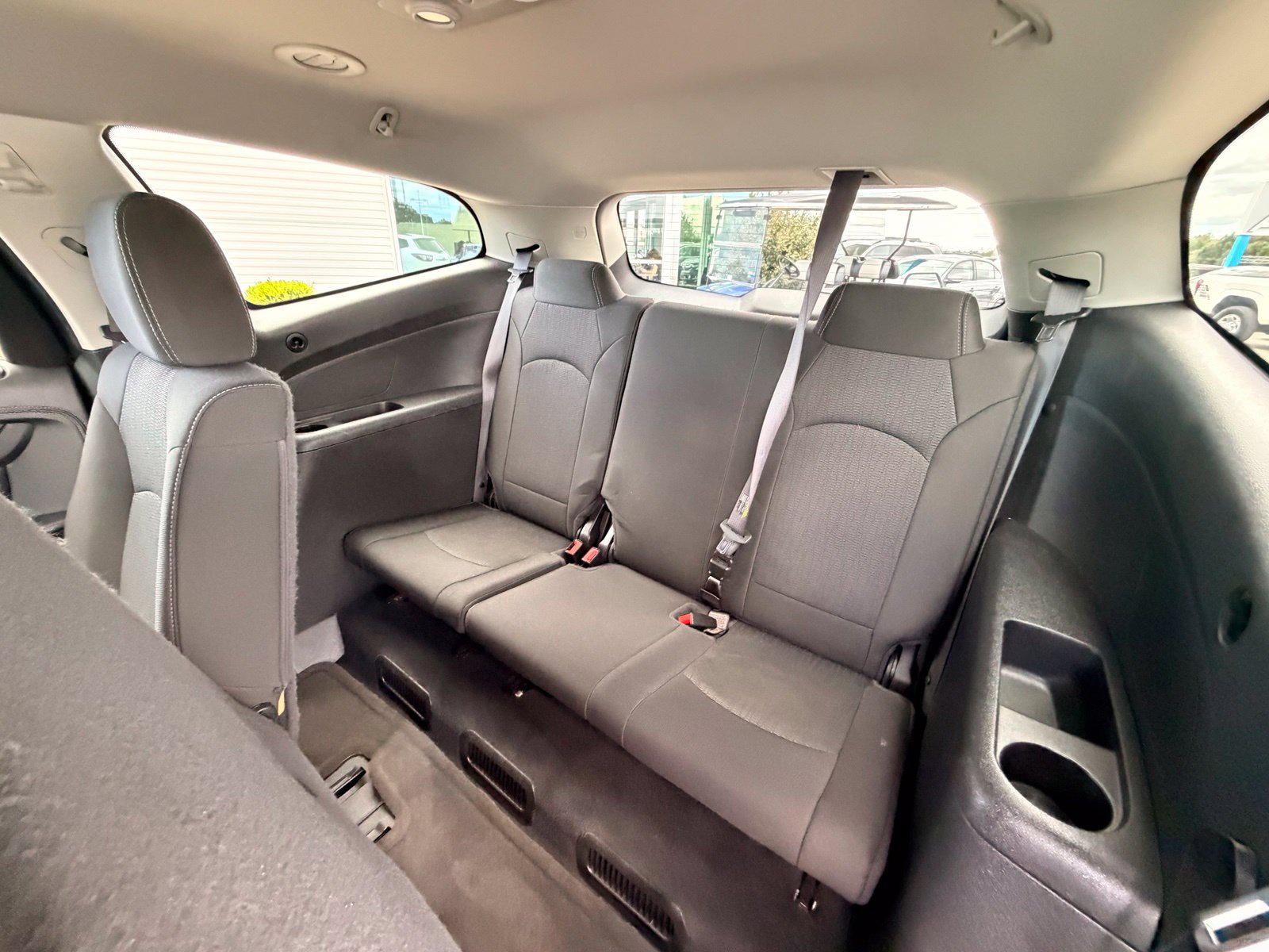 Used 2015 Chevrolet Traverse LT AWD/4WD image 21