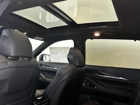 New 2026 INFINITI QX60 Autograph w/ Dark Cargo Package image 9
