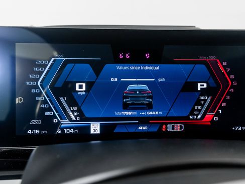 Used 2025 BMW X6 M Competition image 44