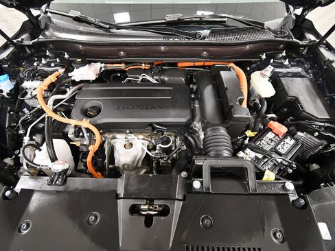 Certified 2026 Honda CR-V Sport Touring image 12