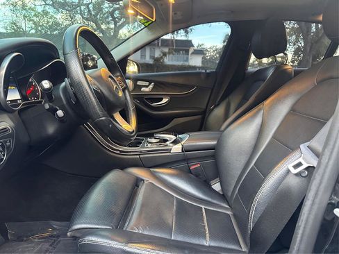 Used 2015 Mercedes-Benz C 300 4MATIC Sedan image 9