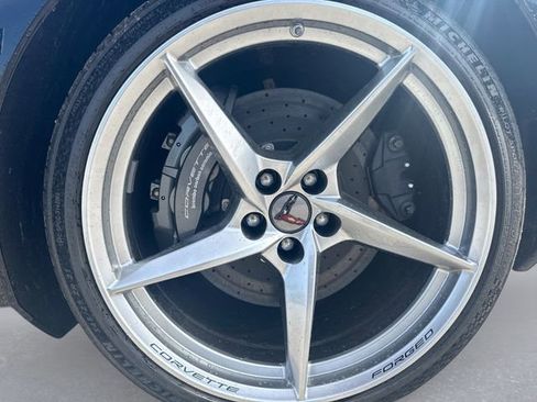 New 2025 Chevrolet Corvette E-Ray image 23