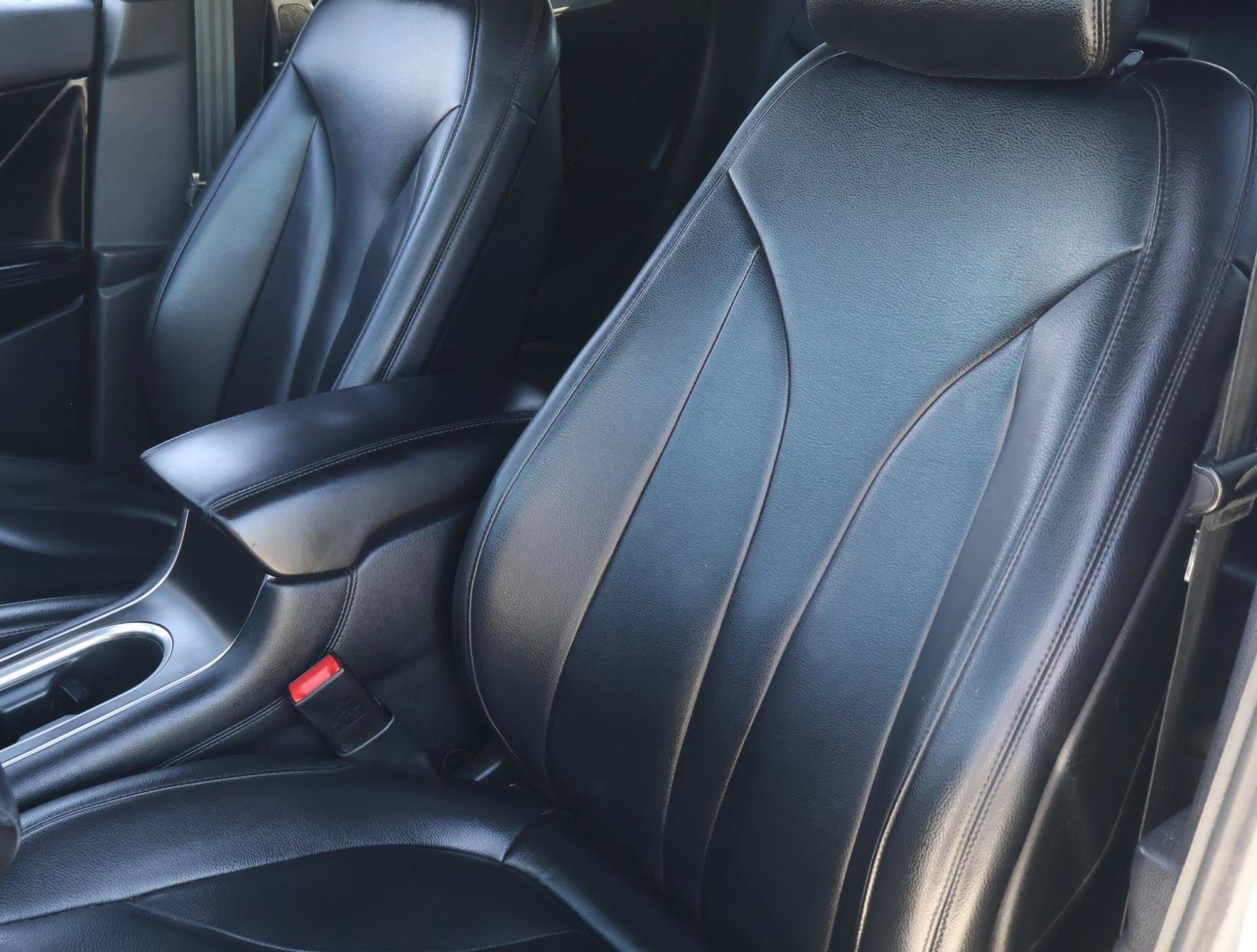 Used 2019 Lincoln MKC Premiere FWD image 11