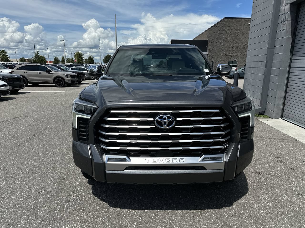 Used 2024 Toyota Tundra Capstone AWD/4WD image 4