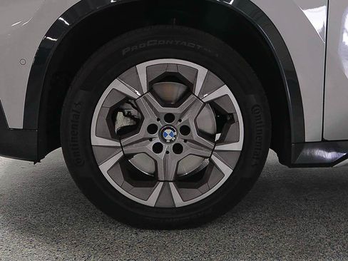 Used 2024 BMW X1 xDrive28i w/ Convenience Package AWD/4WD image 5