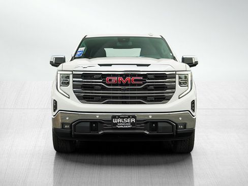 New 2026 GMC Sierra 1500 SLT w/ SLT Premium Plus Package AWD/4WD image 2