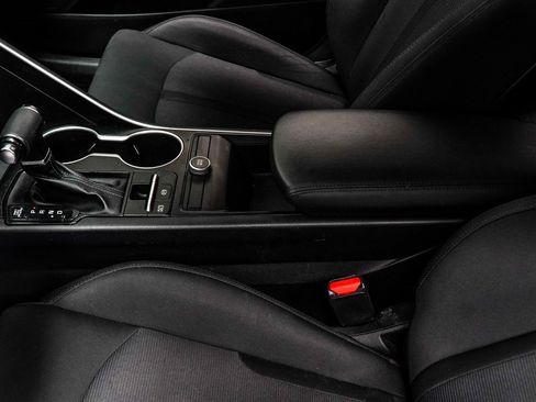 Used 2022 Kia K5 LXS image 18