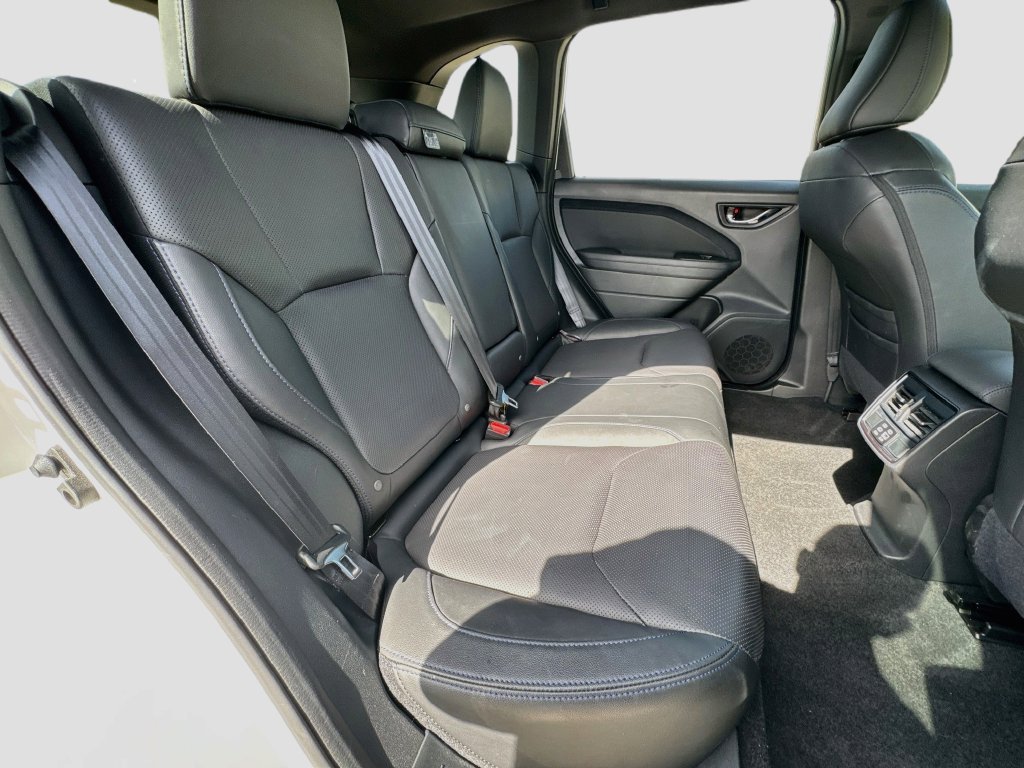Used 2025 Subaru Forester Limited AWD/4WD image 36