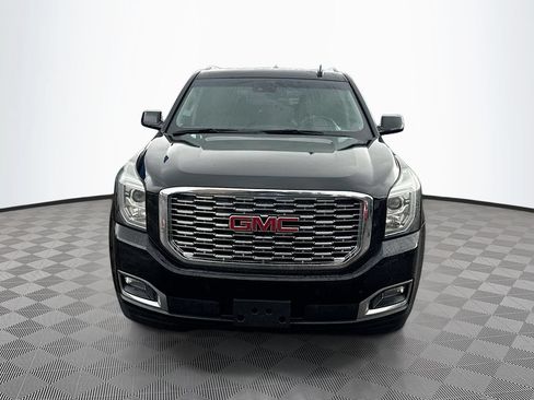 Used 2018 GMC Yukon Denali w/ Denali Ultimate Package AWD/4WD image 2