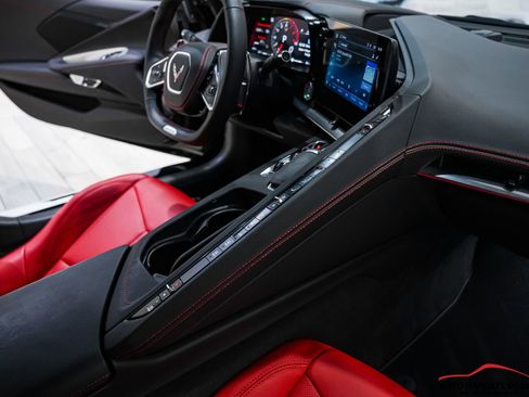 Used 2025 Chevrolet Corvette Z06 RWD image 56
