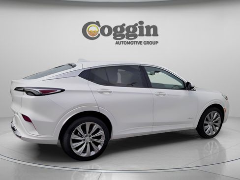 New 2025 Buick Envista Avenir image 17