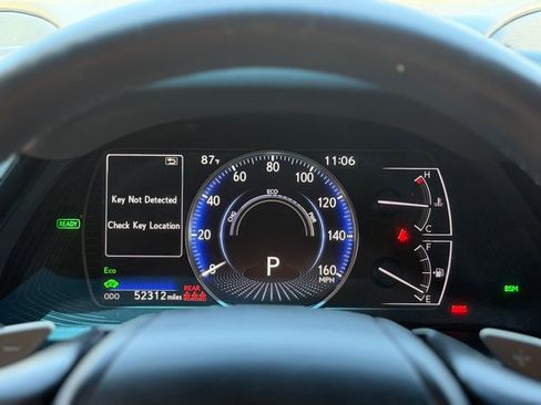 Used 2025 Lexus ES 300h w/ Premium Package image 46