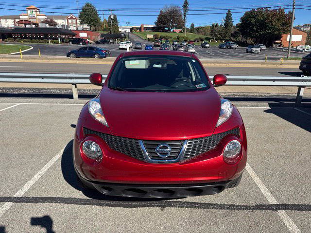 Used 2014 Nissan Juke SV w/ Sport Package FWD image 2
