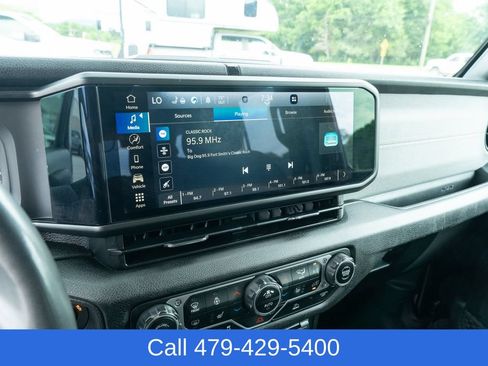Used 2024 Jeep Wrangler Unlimited Sport AWD/4WD image 21