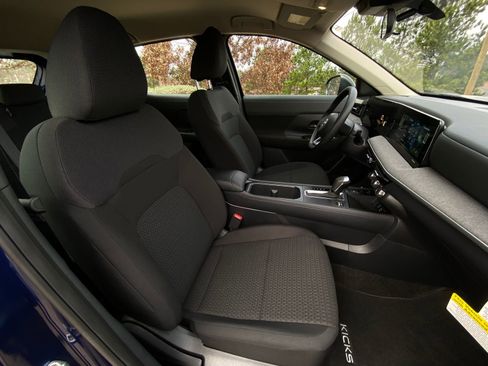 Used 2026 Nissan Kicks S image 14