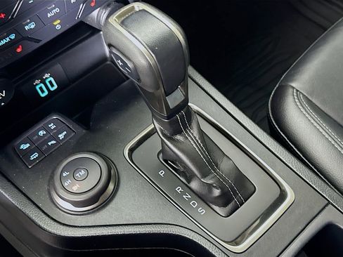 Used 2022 Ford Ranger Lariat w/ Equipment Group 501A High image 32